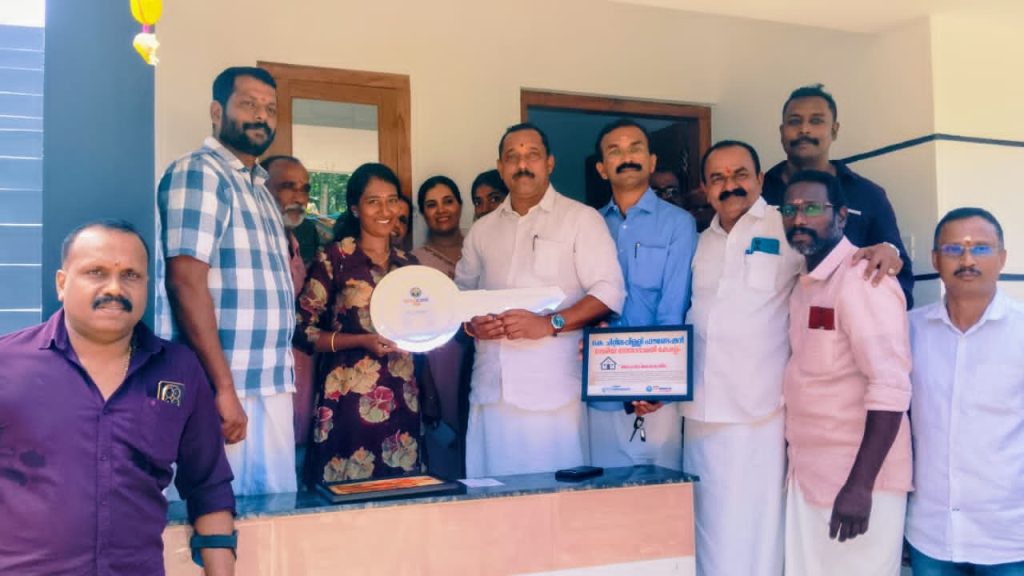 മയ്യനാട് സേവാഭാരതി നിർമ്മിച്ച തണൽ വീടിന്റെ താക്കോൽ ദാന കർമ്മം നടന്നു