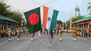 അതിർത്തിയിൽ ‘പ്രകൃതിദത്ത കാവൽ’: നുഴഞ്ഞുകയറ്റം തടയാൻ പാമ്പുകളെയും മുതലകളെയും നിയോഗിക്കാൻ ബിഎസ്എഫ് ആലോചന