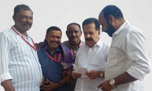 വ്യാജ മാധ്യമപ്രവർത്തകർക്കെതിരെ കർശന നടപടി വേണം: രമേശ് ചെന്നിത്തലയ്ക്ക് JMA നിവേദനം നൽകി