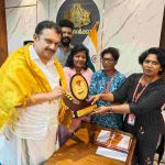 ആരോഗ്യ-ദേവസ്വം മന്ത്രി കെ . മുരളീധരനെ സന്ദർശിച്ച് ജെഎംഎ അംഗങ്ങൾ