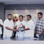 വിക്ടർ ജോർജ്, വീഡിയോ ജേണലിസ്റ്റ് പുരസ്കാരങ്ങൾ സമ്മാനിച്ചു